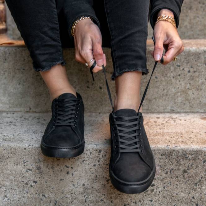 Thursday Boots κορυφαίο χαμηλό τοπ γυναίκες H20P449 παπούτσια μαύρο ματ