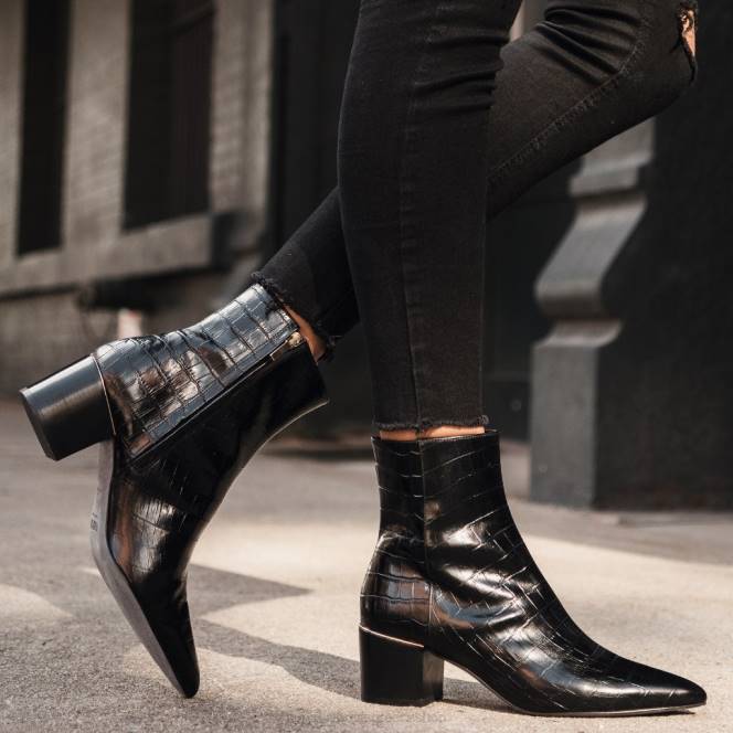 Thursday Boots Σελήνη γυναίκες H20P414 παπούτσια μαύρος κρόκος