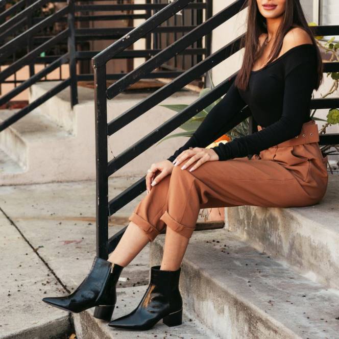 Thursday Boots Σελήνη γυναίκες H20P414 παπούτσια μαύρος κρόκος