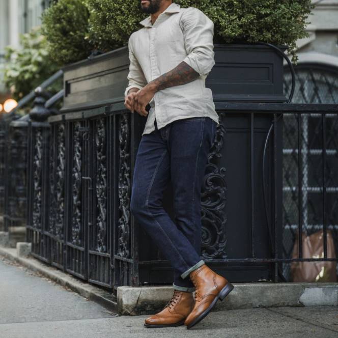 Thursday Boots άκρη φτερού άνδρες H20P42 παπούτσια βρετανικό μαύρισμα